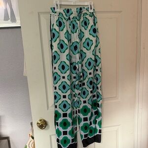 Zara Green and Black Geometric Straight Leg Pants